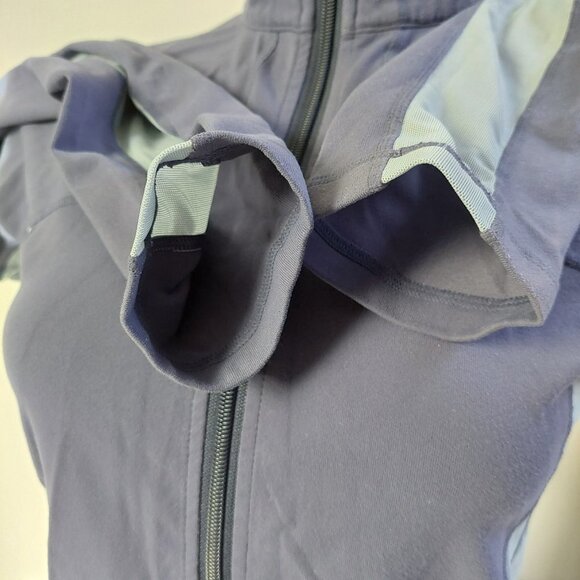 Lululemon Jacket Blue Full Zip Back Pockets Athleisure Walking Running Yoga - Picture 6 of 9